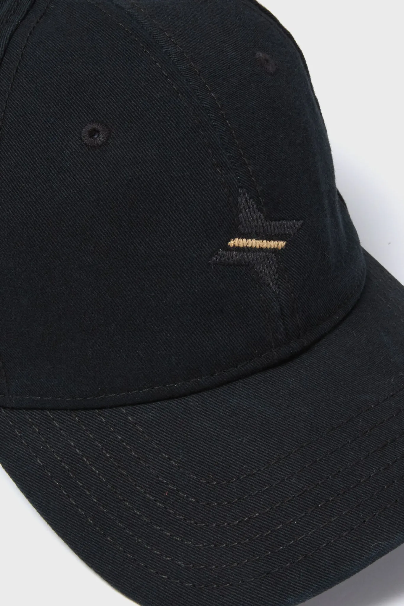 Black Tuckernuck Hat