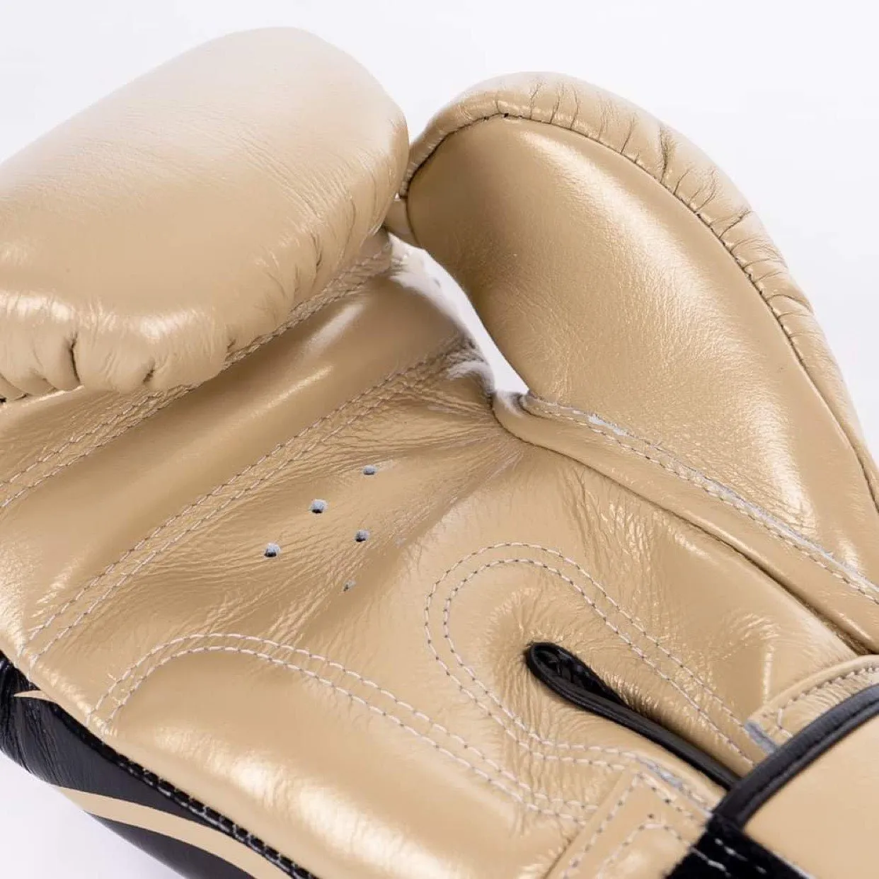 Buakaw Boxing Gloves BGL-UL1 Gold